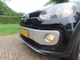 Volkswagen Up! 1.0 cross up! BlueMotion Airco Cruisecontrol Navigatie Stoelverwarming Pdc LM Velgen***Apk t/m 30-6-2027***