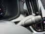 Volvo V60 2.0 B3 Essential | Cruise control | Comfortstoelen | Rijstrooksensor met correctie |