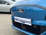 Ford Puma Gen-E Premium 44 kWh | 3100 KM | Driver Pack | Winter Pack | All Weather Banden | Trekhaak | Verlengde fabrieksgarantie tot 08-2029