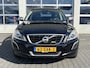 Volvo XC60 2.0 D3 R-Design Airco Cruise controle Leder Trekhaak 1600kg trekgewicht Parkeersensoren achter Stoelverwarming Bluetooth Navigatiesysteem Euro 5