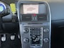 Volvo XC60 2.0 D3 R-Design Airco Cruise controle Leder Trekhaak 1600kg trekgewicht Parkeersensoren achter Stoelverwarming Bluetooth Navigatiesysteem Euro 5