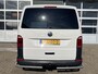 Volkswagen Transporter Kombi 2.0 TDI L1H1 BTW EN BPM VRIJ!! Airco Trekhaak 2500 kg trekgewicht Telefoonverbinding Groeps vervoer Taxi Combi Tourer Passenger