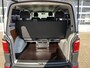 Volkswagen Transporter Kombi 2.0 TDI L1H1 BTW EN BPM VRIJ!! Airco Trekhaak 2500 kg trekgewicht Telefoonverbinding Groeps vervoer Taxi Combi Tourer Passenger