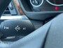 BMW 3-Serie Touring 320i Business/AIRCO/CRUISE/ELECRAMEN VOOR-ACHTER/NAVI/PARKEERSENS ACHTER