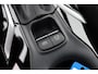 Toyota Corolla Hybrid 180 Executive Nieuw en uit voorraad leverbaar met € 6.200, - voordeel, inclusief trekhaak!! , Stoel & Stuurverwarming, Parkeersensoren voor en achter, Head Up Display,Nieuw en direct leverbaar!