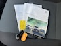 Volkswagen Transporter Kombi 2.0 TDI L2H2 150pk DSG Airco Cruise control Parkeersensoren achter Navigatiesysteem Telefoonverbinding Euro 6 Ideaal voor camperombouw! 8-Persoons