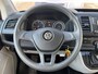 Volkswagen Transporter Kombi 2.0 TDI L2H2 150pk DSG Airco Cruise control Parkeersensoren achter Navigatiesysteem Telefoonverbinding Euro 6 Ideaal voor camperombouw! 8-Persoons