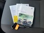 Volkswagen Transporter Kombi 2.0 TDI L2H2 150pk DSG Airco Cruise control Parkeersensoren achter Navigatiesysteem Telefoonverbinding Euro 6 Ideaal voor camperombouw! 8-Persoons