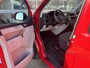 Volkswagen Transporter Kombi 2.0 TDI L2H2 150pk DSG Airco Cruise control Parkeersensoren achter Navigatiesysteem Telefoonverbinding Euro 6 Ideaal voor camperombouw! 8-Persoons