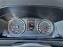 Volkswagen Transporter Kombi 2.0 TDI L2H2 150pk DSG Airco Cruise control Parkeersensoren achter Navigatiesysteem Telefoonverbinding Euro 6 Ideaal voor camperombouw! 8-Persoons