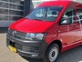 Volkswagen Transporter Kombi 2.0 TDI L2H2 150pk DSG Airco Cruise control Parkeersensoren achter Navigatiesysteem Telefoonverbinding Euro 6 Ideaal voor camperombouw! 8-Persoons