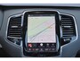 Volvo XC90 T8 Recharge AWD Ultimate Dark Luchtvering - Panorama/schuifdak - IntelliSafe Assist & Surround - 360º Camera - Bowers & Wilkins audio - Adaptieve LED koplampen - Verwarmde voorstoelen, stuur & achterbank - Parkeersensoren voor & achter - Elektr. bedienb. voorstoelen met geheugen - Draadloze tel. lader - Extra getint glas - Inklapbare trekhaak - 22' LMV