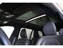 Volvo XC90 T8 Recharge AWD Ultimate Dark Luchtvering - Panorama/schuifdak - IntelliSafe Assist & Surround - 360º Camera - Bowers & Wilkins audio - Adaptieve LED koplampen - Verwarmde voorstoelen, stuur & achterbank - Parkeersensoren voor & achter - Elektr. bedienb. voorstoelen met geheugen - Draadloze tel. lader - Extra getint glas - Inklapbare trekhaak - 22' LMV