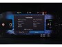 Volvo XC90 T8 Recharge AWD Ultimate Dark Luchtvering - Panorama/schuifdak - IntelliSafe Assist & Surround - 360º Camera - Bowers & Wilkins audio - Adaptieve LED koplampen - Verwarmde voorstoelen, stuur & achterbank - Parkeersensoren voor & achter - Elektr. bedienb. voorstoelen met geheugen - Draadloze tel. lader - Extra getint glas - Inklapbare trekhaak - 22' LMV
