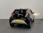 Toyota Aygo X 1.0 VVT-i Automaat Pulse Navigatie Apple Carplay/Android Auto Camera 17" Lichtmetalen Velgen Climate Control Adaptieve Cruise Control Two Tone