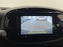 Toyota Aygo X 1.0 VVT-i Automaat Pulse Navigatie Apple Carplay/Android Auto Camera 17" Lichtmetalen Velgen Climate Control Adaptieve Cruise Control Two Tone