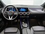 Mercedes-Benz EQA 250 Business Solution Luxury 67 kWh | Sfeerverlichting | Parkeerhulpcamera | Navigatie | Inclusief 24 maanden MB Certified garantie voor Europa.