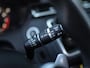 Land Rover Range Rover Velar 2.0 I4 Turbo AWD R-Dynamic | Leder | Pano | Meridian | Stoel/Stuurverw.