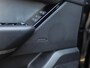 Land Rover Range Rover Velar 2.0 I4 Turbo AWD R-Dynamic | Leder | Pano | Meridian | Stoel/Stuurverw.