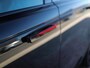 Land Rover Range Rover Velar 2.0 I4 Turbo AWD R-Dynamic | Leder | Pano | Meridian | Stoel/Stuurverw.
