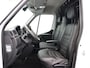 Renault Master T35 2.3 dCi 135 L2H2 Work Edition | Airco | Parkeersensoren | Lichtmetalen velgen | Sidebars |