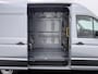Volkswagen Crafter (GP) 30 2.0 TDI 140 PK Autom. L3H3 Highline Exclusive | BPMvrij | Discover Pro | Navigatie | Elek.pakket plus | Airco | Cruisecontrol | Ergo bestuurderstoel | Led verlichting | Camera |
