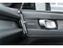 Volvo EX40 Twin Motor Performance Ultra Europa 82 kWh | Harman Kardon audio | 20" | Schuif-/kanteldak | Getint Glas | Elektrische stoelverstelling | Nubuck bekleding | Adaptive Cruise Control | Dodehoekdetectie |