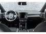 Volvo EX40 Twin Motor Performance Ultra Europa 82 kWh | Harman Kardon audio | 20" | Schuif-/kanteldak | Getint Glas | Elektrische stoelverstelling | Nubuck bekleding | Adaptive Cruise Control | Dodehoekdetectie |
