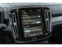 Volvo EX40 Twin Motor Performance Ultra Europa 82 kWh | Harman Kardon audio | 20" | Schuif-/kanteldak | Getint Glas | Elektrische stoelverstelling | Nubuck bekleding | Adaptive Cruise Control | Dodehoekdetectie |