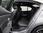 BMW 3-Serie 318i M-sport Edition | Apple Carplay / Android Auto | Panoramadak | Stoelverwarming | Achteruitrijcamera | Parkeersensoren |