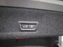 BMW 3-Serie 318i M-sport Edition | Apple Carplay / Android Auto | Panoramadak | Stoelverwarming | Achteruitrijcamera | Parkeersensoren |