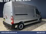 Renault Master 2.3 dCi 136pk L2H2 Euro6 Airco | Camera | Navigatie | LED | 2500kg Trekhaak | Cruisecontrol Parkeersensoren, Bijrijdersbank