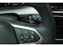 Volkswagen Golf GTI 2.0 TSI 265pk DSG | DCC Onderstel | Panoramadak | Camera | 19" Estoril Velgen