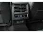 Volkswagen Golf GTI 2.0 TSI 265pk DSG | DCC Onderstel | Panoramadak | Camera | 19" Estoril Velgen