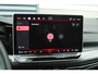 Volkswagen Golf GTI 2.0 TSI 265pk DSG | DCC Onderstel | Panoramadak | Camera | 19" Estoril Velgen
