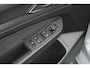 Volkswagen Golf GTI 2.0 TSI 265pk DSG | DCC Onderstel | Panoramadak | Camera | 19" Estoril Velgen