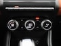 Renault Captur 1.3 TCe 130 Intens | Automaat | Apple Carplay / Android Auto | Parkeersensoren | Camera | Stoelverwarming | Stuurverwarming |
