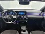 Mercedes-Benz A-klasse 180 Business Solution AMG Lichtmetalen velgen | Navigatie | MBUX wide screen | Parking support | Inclusief 24 maanden MB Certified garantie voor Europa.