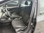 Peugeot 208 1.2 VTi Active | Navigatie | Climate Control | Carplay | Parkeersensoren | Lichtmetalen Velgen |