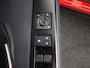 Lexus UX 250h First Edition | BTW voertuig | Dealer Onderhouden | Navigatie | Climate Control | Achteruitrijcamera | Elektrische Achterklep | Parkeersensoren voor+achter | Trekhaak afneembaar |