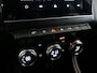 Renault Captur 1.3 TCe 155 Intens *1.500kg Trekgewicht!* - Trekhaak - Rondomzicht camera - Dodehoek