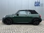 MINI Cooper Cabrio 1.5 136 pk Automaat JCW Navigatie Head-Up Display Harman Kardon Audio Sportstoelen leder Stoelverwarming Led Koplampen 18 Inch Velgen Parkeersensoren NL Auto John Cooper Works Pakket