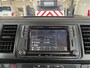 Volkswagen Transporter Kombi 2.0 TDI L2H2 150pk DSG Airco Cruise control Trekhaak 2500kg trekgewicht Parkeersensoren achter Apple carplay Telefoonverbinding Euro 6 Ideaal voor camperombouw! 8-Persoons