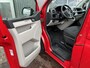Volkswagen Transporter Kombi 2.0 TDI L2H2 150pk DSG Airco Cruise control Trekhaak 2500kg trekgewicht Parkeersensoren achter Apple carplay Telefoonverbinding Euro 6 Ideaal voor camperombouw! 8-Persoons