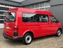 Volkswagen Transporter Kombi 2.0 TDI L2H2 150pk DSG Airco Cruise control Trekhaak 2500kg trekgewicht Parkeersensoren achter Apple carplay Telefoonverbinding Euro 6 Ideaal voor camperombouw! 8-Persoons