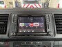 Volkswagen Transporter Kombi 2.0 TDI L2H2 150pk DSG Airco Cruise control Trekhaak 2500kg trekgewicht Parkeersensoren achter Apple carplay Telefoonverbinding Euro 6 Ideaal voor camperombouw! 8-Persoons