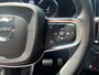 Volvo XC40 1.5 T5 Recharge R-Design | ACC | CAM | CARPAY | CLIMA | NAVI | PDC V&A | STUUR/STOELVERW. | TREKHAAK | WINTERWIELEN LM 19" ZWART