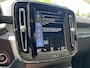 Volvo XC40 1.5 T5 Recharge R-Design | ACC | CAM | CARPAY | CLIMA | NAVI | PDC V&A | STUUR/STOELVERW. | TREKHAAK | WINTERWIELEN LM 19" ZWART