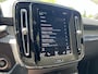 Volvo XC40 1.5 T5 Recharge R-Design | ACC | CAM | CARPAY | CLIMA | NAVI | PDC V&A | STUUR/STOELVERW. | TREKHAAK | WINTERWIELEN LM 19" ZWART