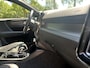 Volvo XC40 1.5 T5 Recharge R-Design | ACC | CAM | CARPAY | CLIMA | NAVI | PDC V&A | STUUR/STOELVERW. | TREKHAAK | WINTERWIELEN LM 19" ZWART